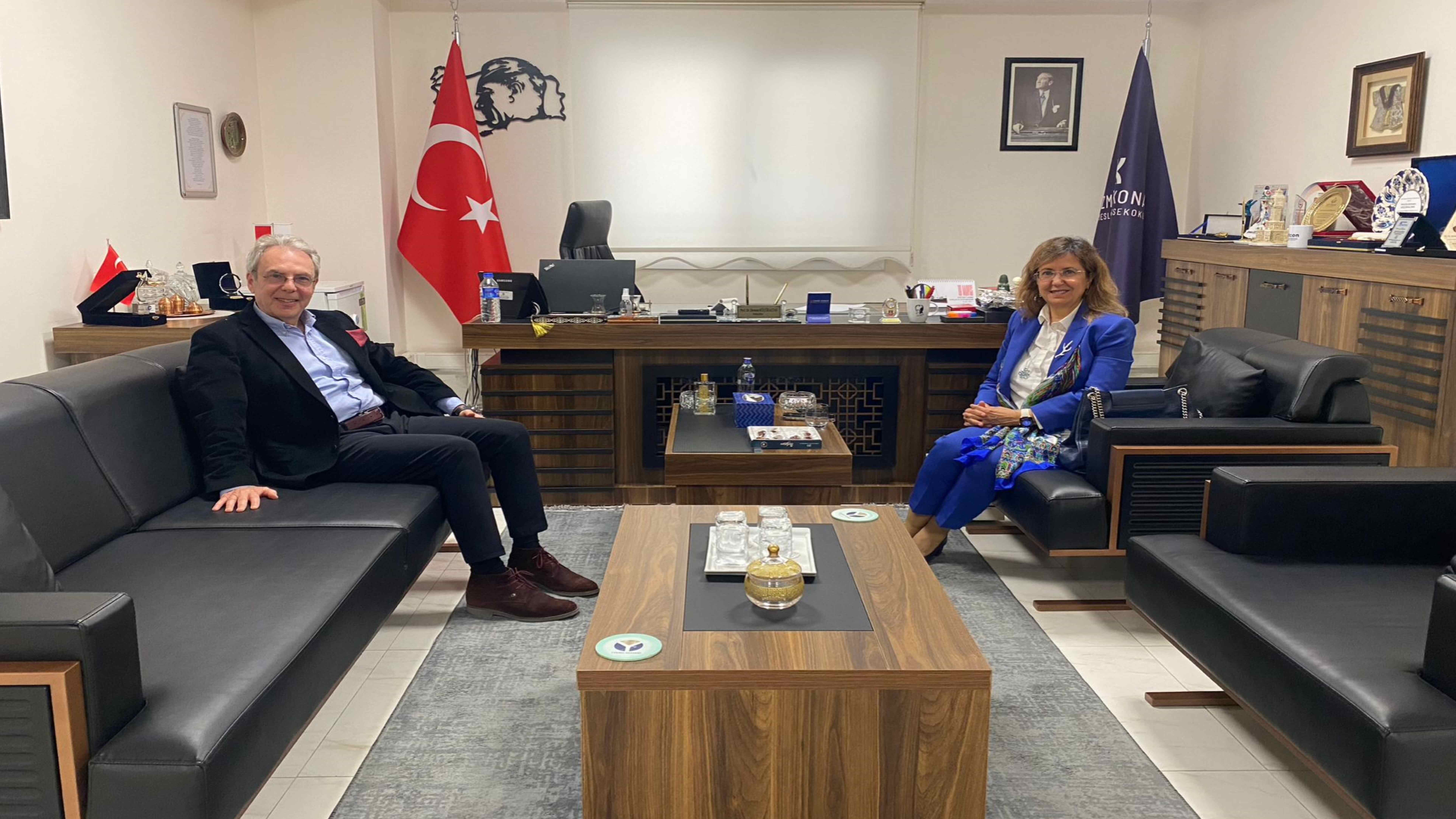 İDÜ kapak